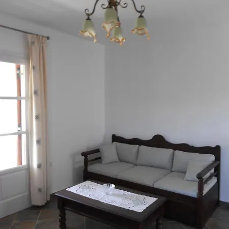 アパートホテル Naxos Sea Front Houses